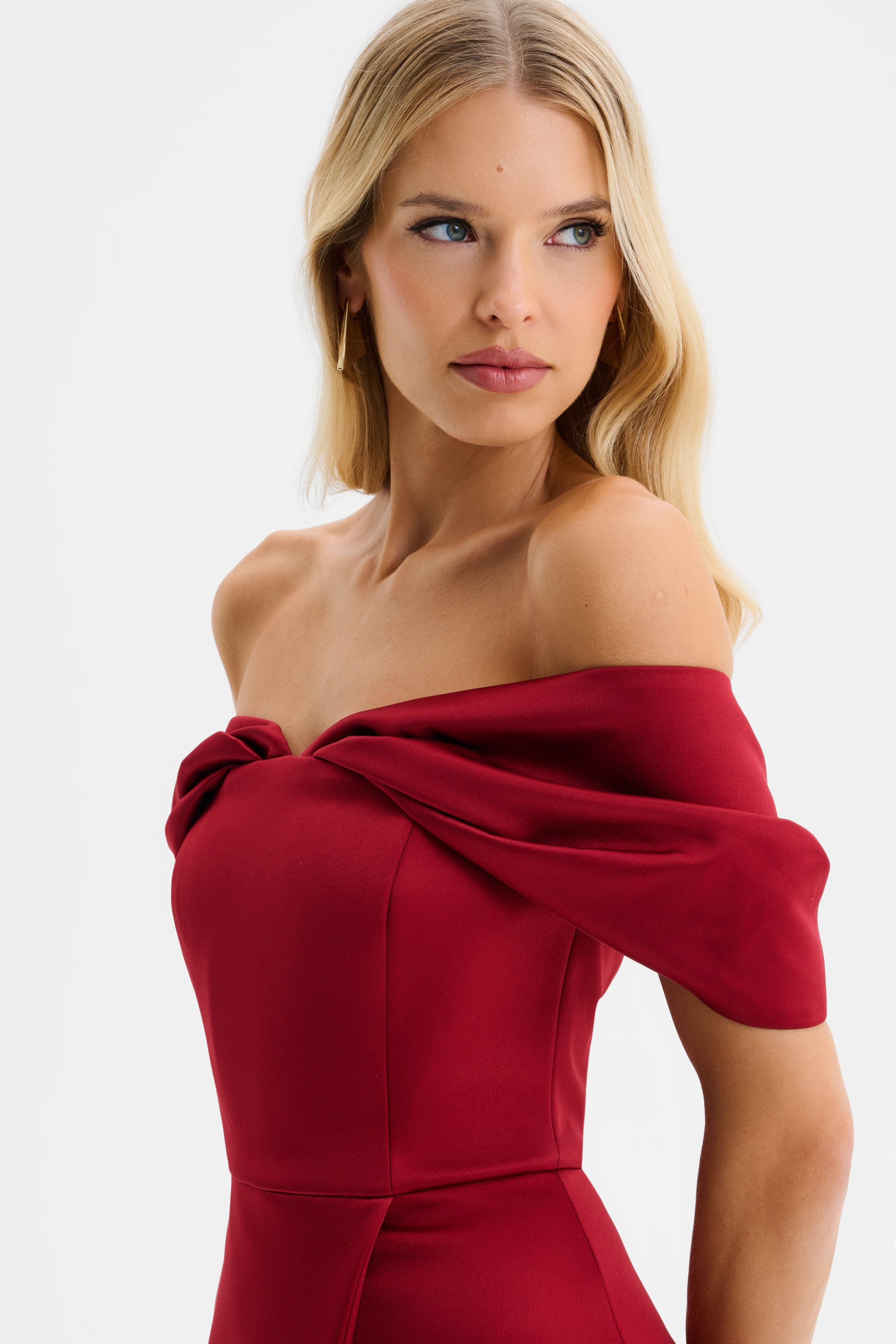 HARLEEN Satin Midi Dress in Red
